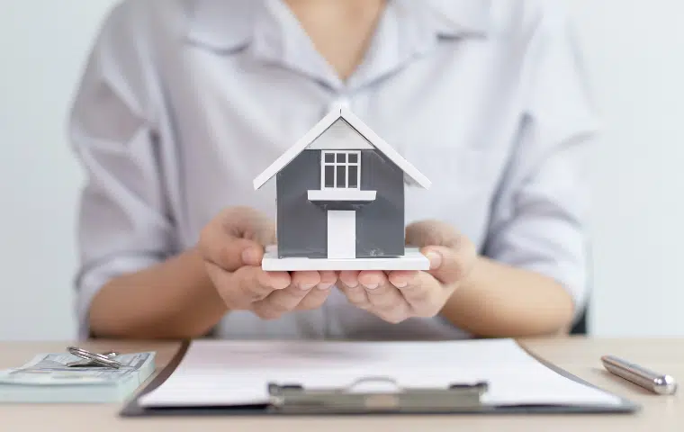 COMT025PO. Normativa Inmobiliaria Y De Contratos
