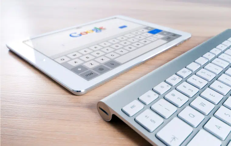 Posicionamiento de sitios web (SEO, SEM, SMO)