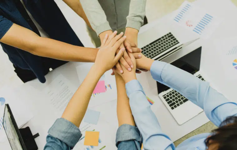 Relaciones interpersonales en el aula y trabajo cooperativo – .