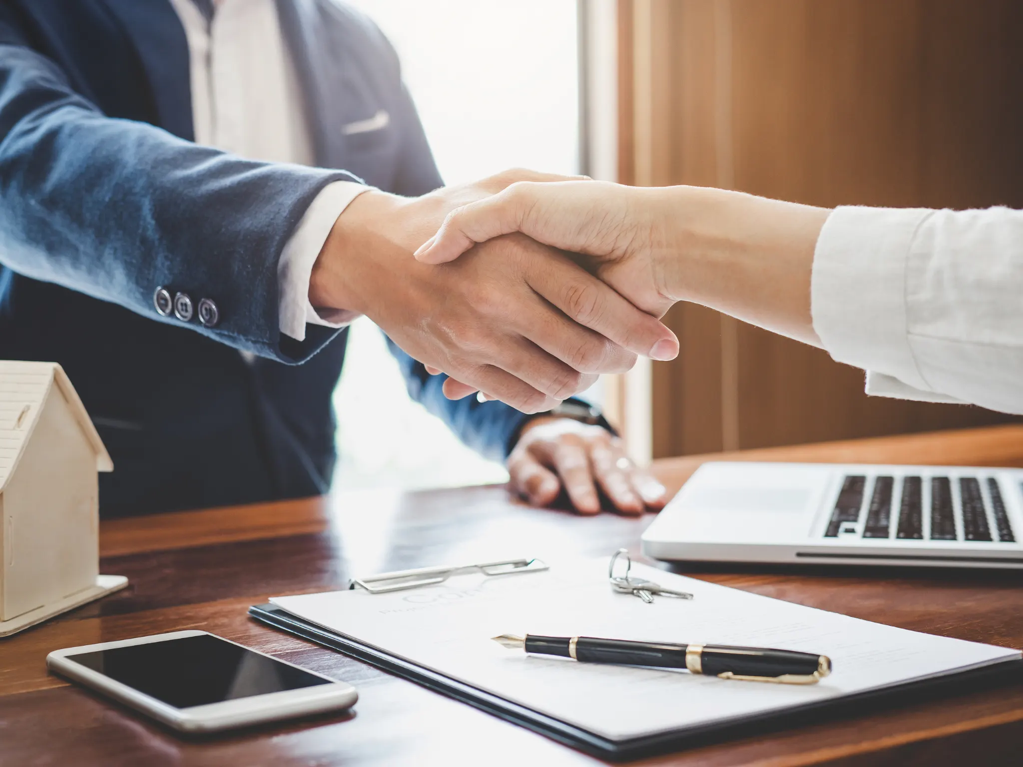ADGN026PO. Contratación de seguros