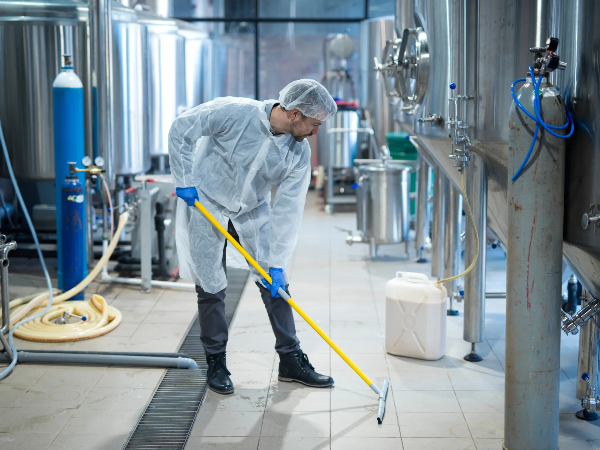 INAD029PO. Limpieza y desinfección en la industria alimentaria